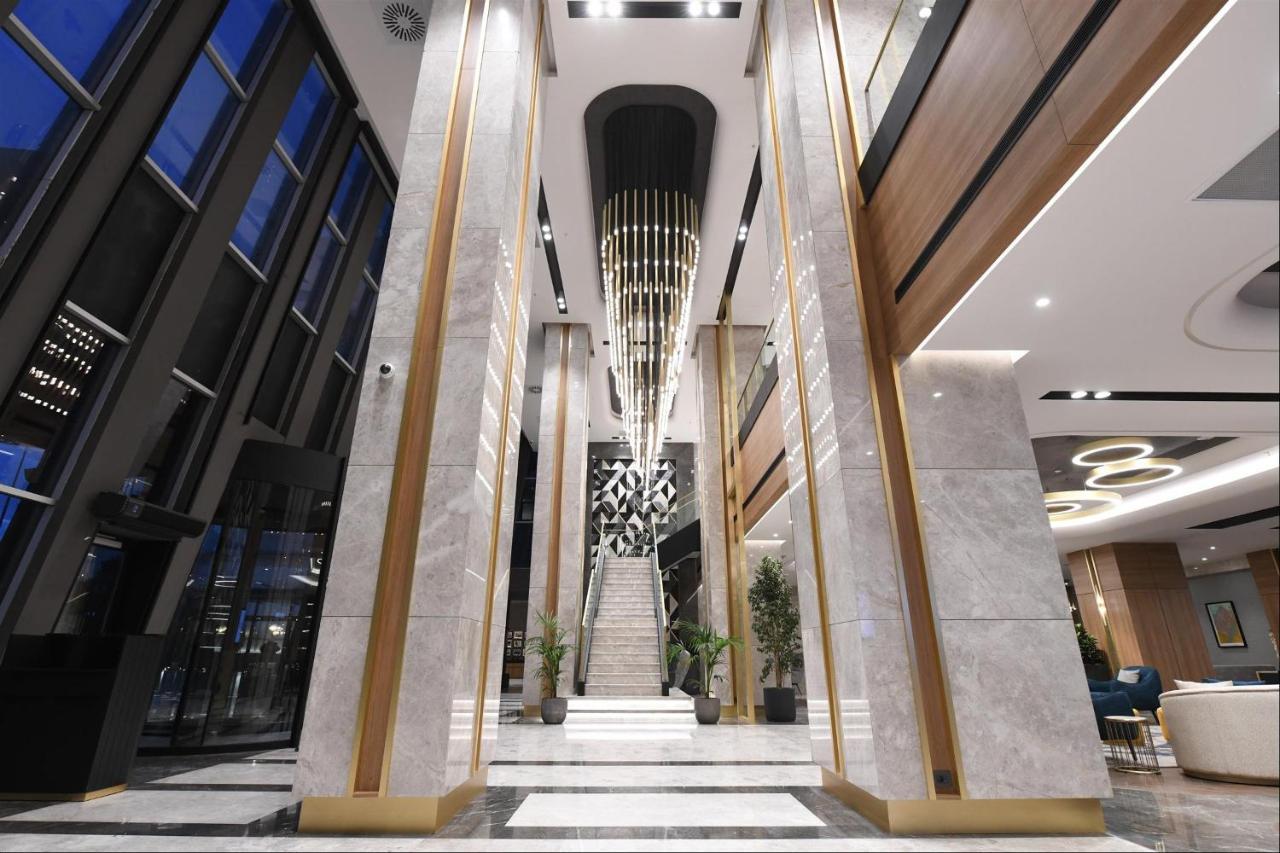 Crowne Plaza Ankara By Ihg Hotel Exterior foto