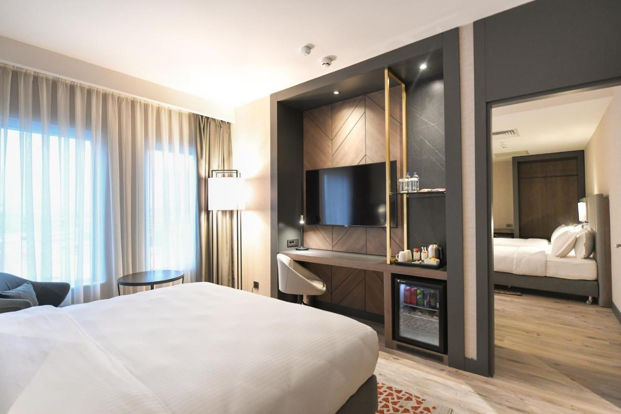Crowne Plaza Ankara By Ihg Hotel Exterior foto