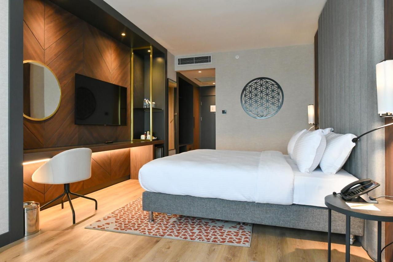 Crowne Plaza Ankara By Ihg Hotel Exterior foto