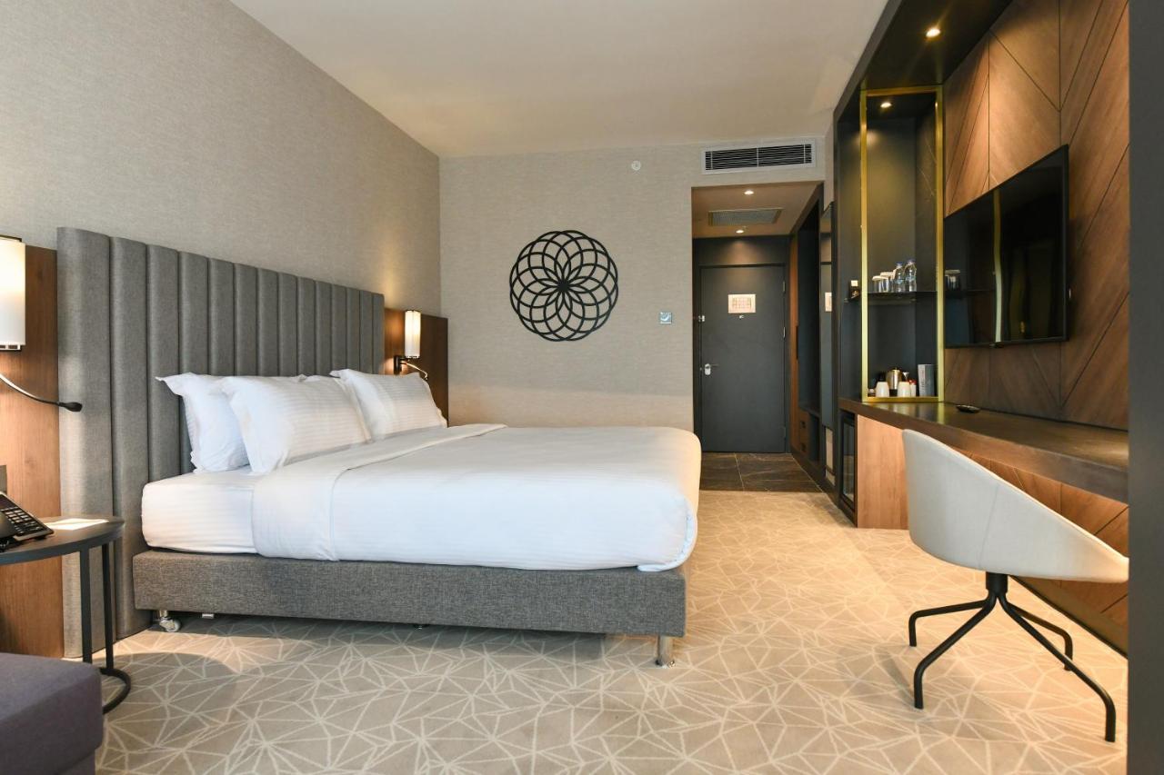 Crowne Plaza Ankara By Ihg Hotel Exterior foto
